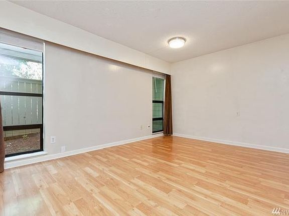 2nd image of 8845 166th Ave Ne B205 #B205