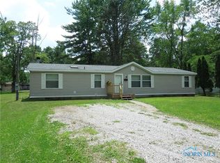 11829 Soul Rd, Swanton, OH 43558
