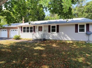 21 Kenwood Dr, Manchester, CT 06042