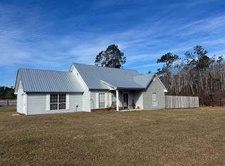370 Ten Point Dr, Douglas, GA 31535