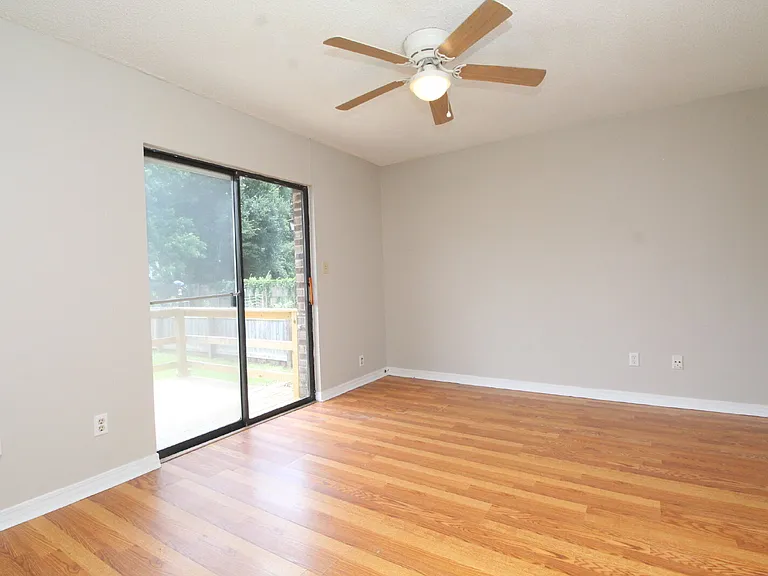 4630B Bellview Ave #B — Photo 12