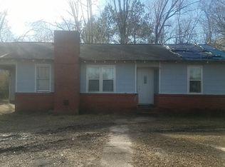39 Otho Sellers Rd, Richton, MS 39476