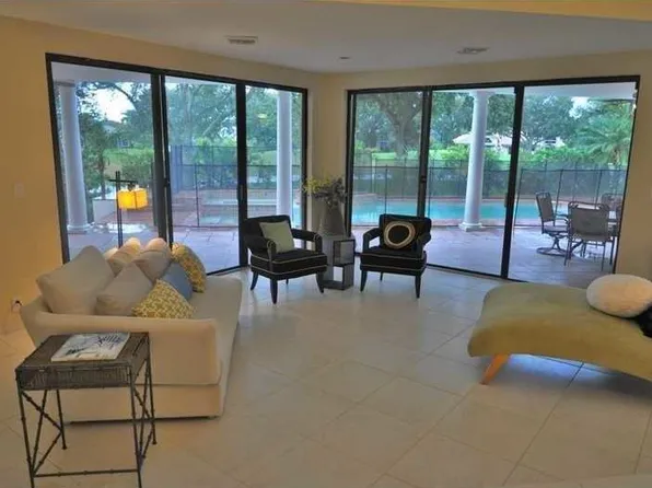 1775 Eagle Trace Blvd W, Coral Springs, FL 33071