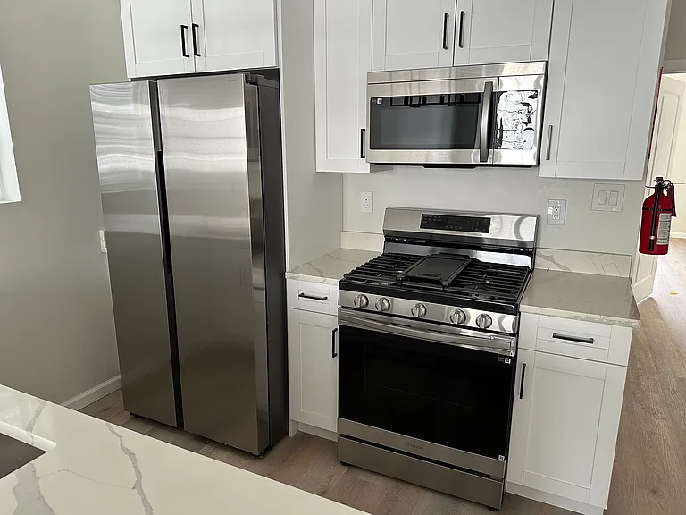 167 Temple St #1 — Photo 11