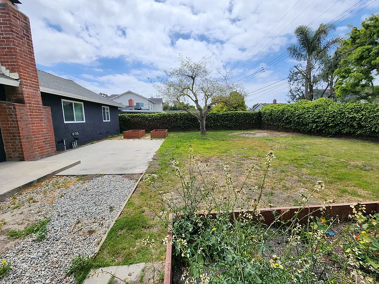 12091 Cherry St — Photo 26