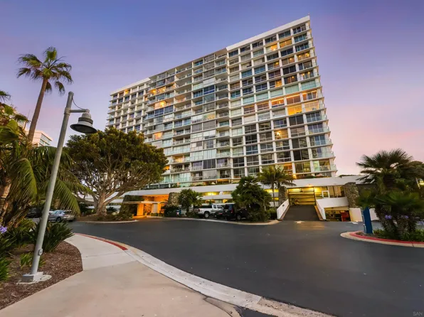 1760 Avenida Del Mundo Unit 1110, Coronado, CA 92118