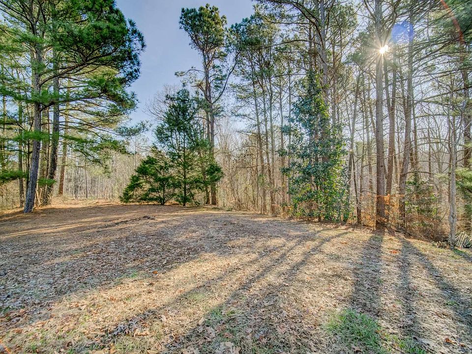 2nd image of Friendship Rd