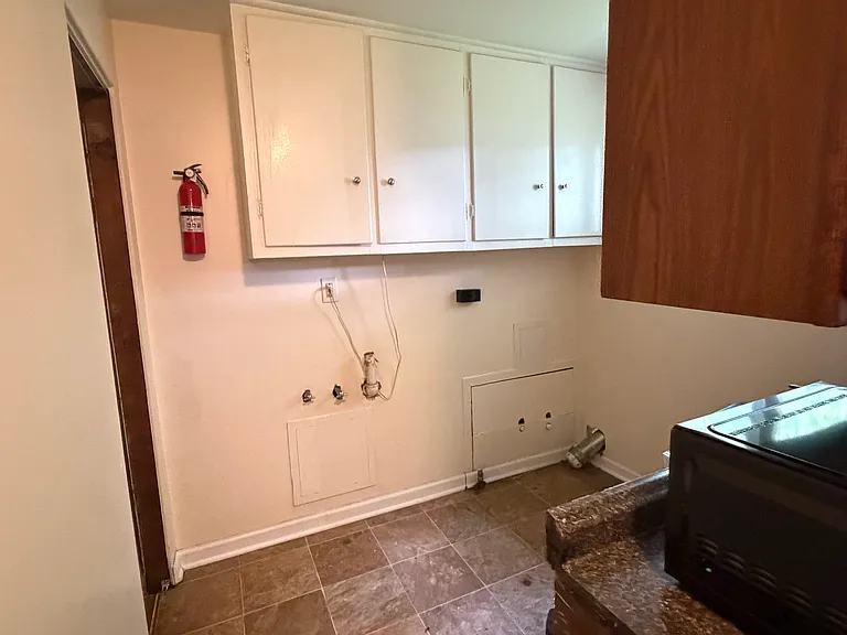 4093 Coral St — Photo 10