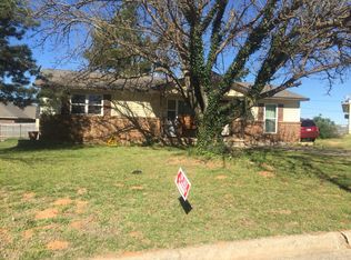 403 N East Dr, Fletcher, OK 73541