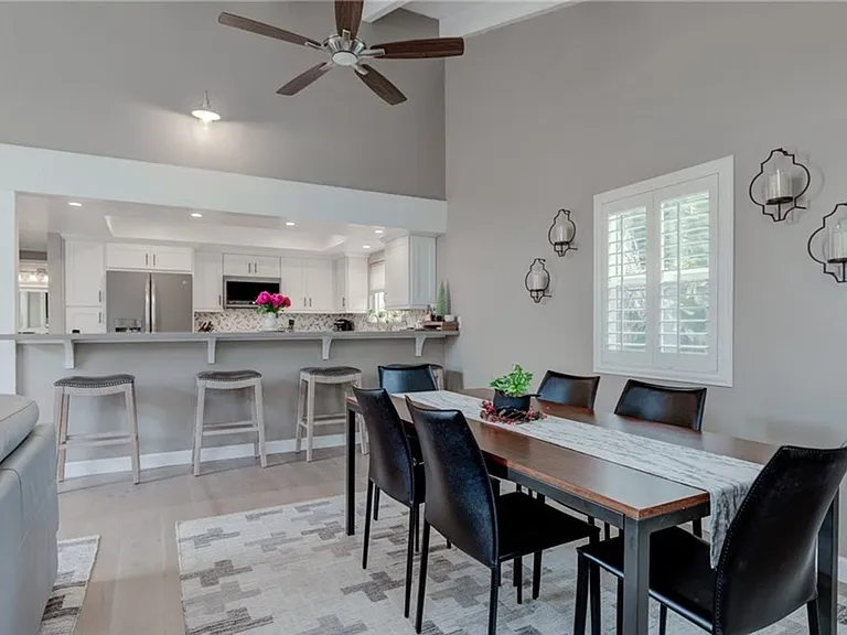 2521 Voorhees Ave #1 — Photo 10