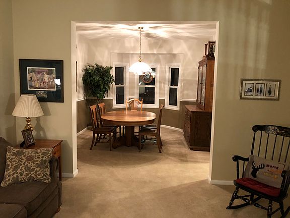 Main Floor - Dining room