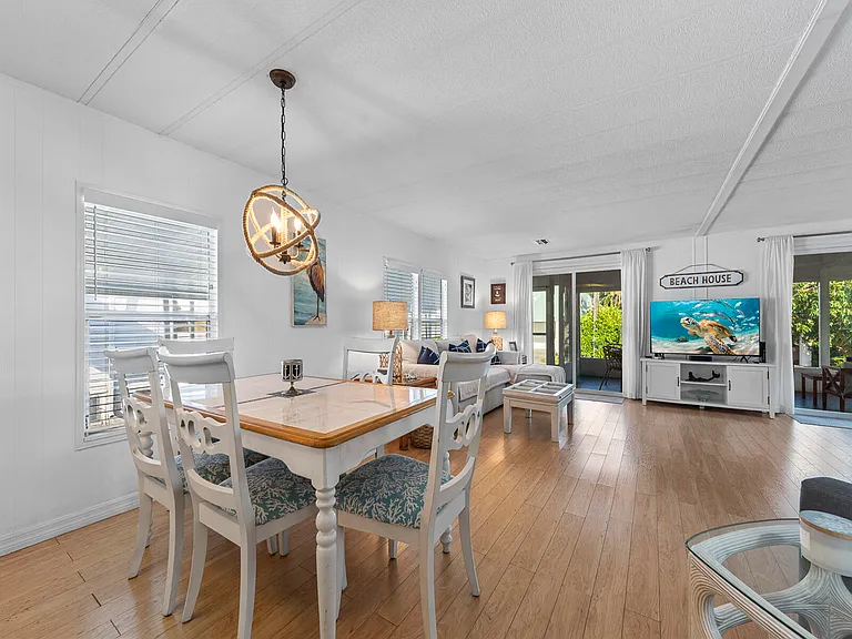 806 S Jade Dr — Photo 18