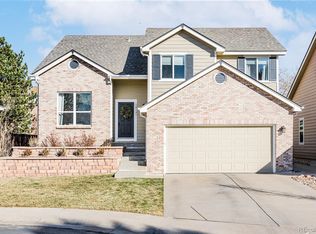 14131 W Warren Cir, Lakewood, CO 80228
