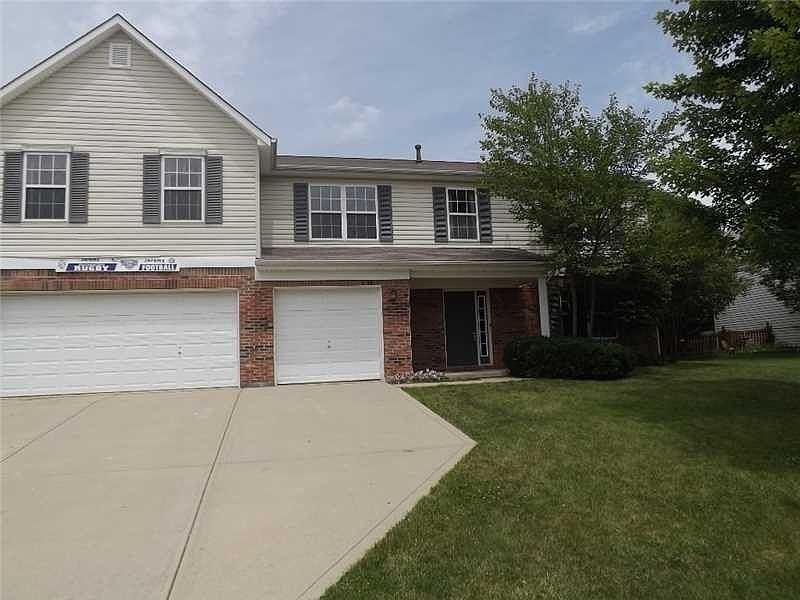 Exterior Front. 3 car garage - What could you do with all that space??