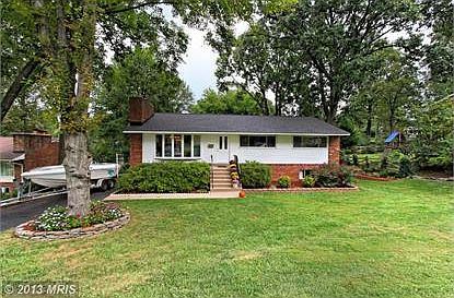 1st image of 4009 Justine Dr