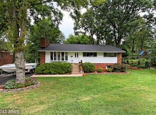 4009 Justine Dr, Annandale, VA 22003