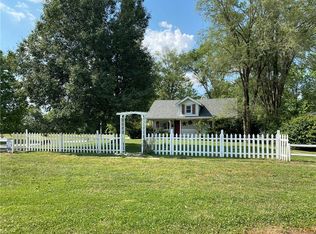 102 E Main St, Calhoun, IL 62419