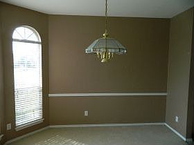 5th image of 1411 Ross Dr