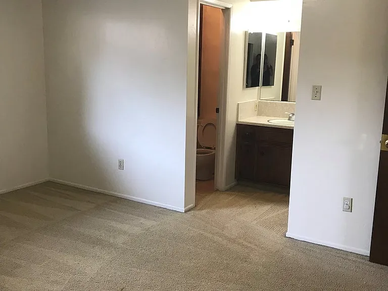 5119 Appleblossom Dr #1-10 — Photo 7