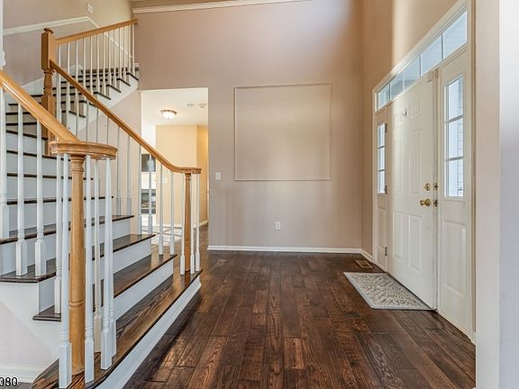 2nd image of 44 Colts Ln