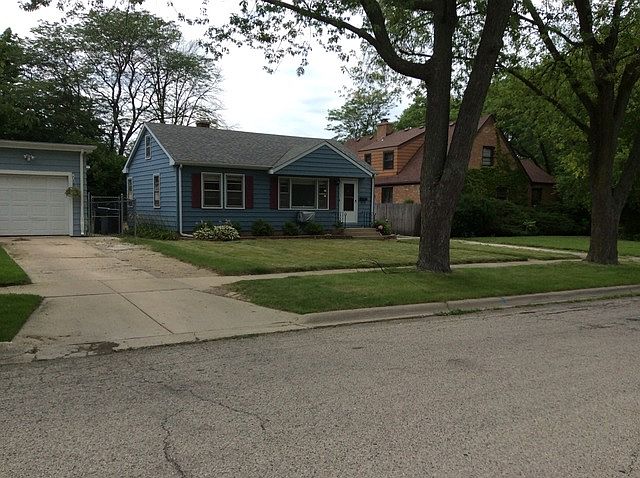 1st image of 1914 Ash St