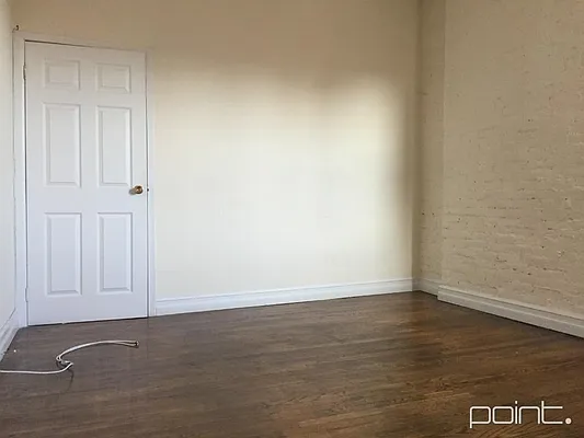 Rented by Point NYC | media 3