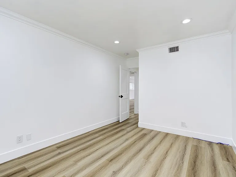641 Joann St — Photo 13