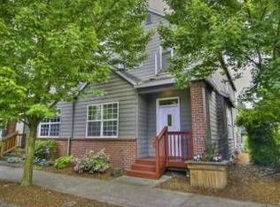 514 NE Roth St, Portland, OR 97211