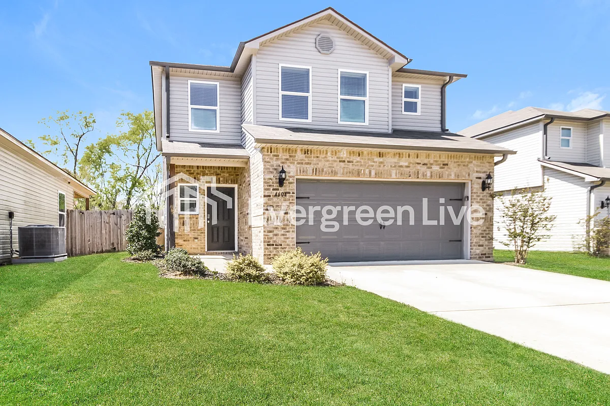 Building Photo - 4604 Smithfield Ln