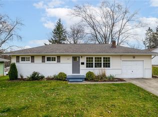 369 31st St SW, Barberton, OH 44203