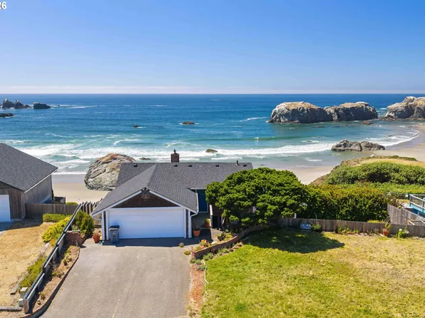 1370 Beach Loop Dr, Bandon, OR 97411