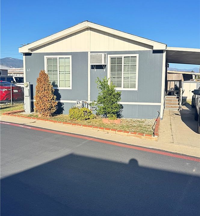 1st image of 2930 W Rialto Ave Space 63