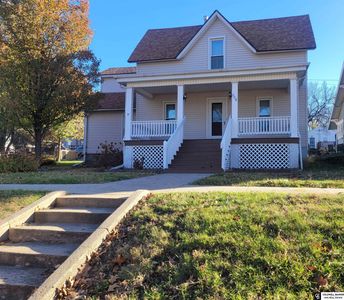 908 N Iowa Ave, York, NE, 68467