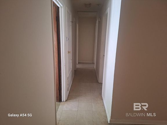 2nd image of 2211 Wolf Ridge Rd #B