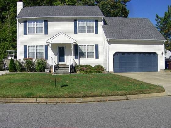 1st image of 320 Fern Dr