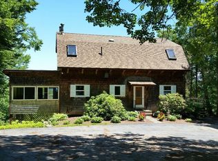 38 Nelson Dr, Lincolnville, ME 04849