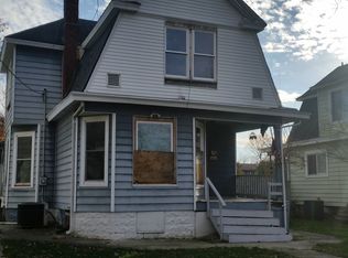 825 E Lincoln St, Hoopeston, IL 60942