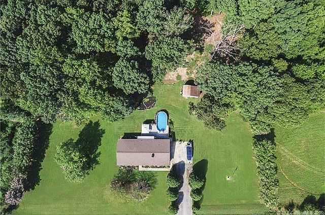 1st image of 185 Southview Dr