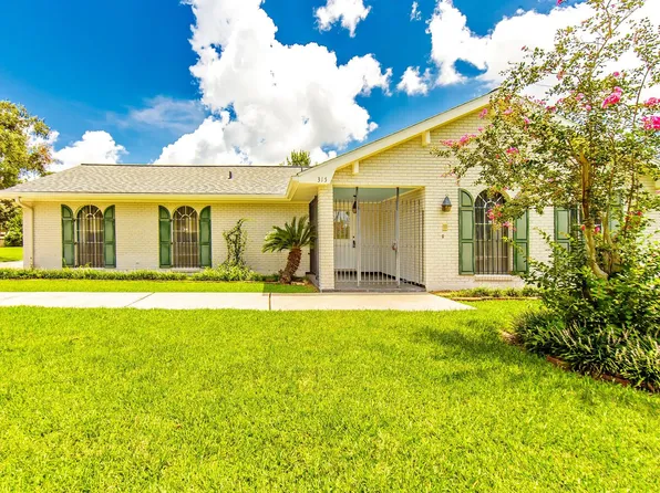 315 Windsor Dr, Thibodaux, LA 70301