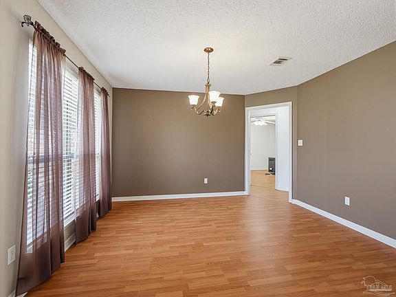 5th image of 3740 Cornerbrook Dr