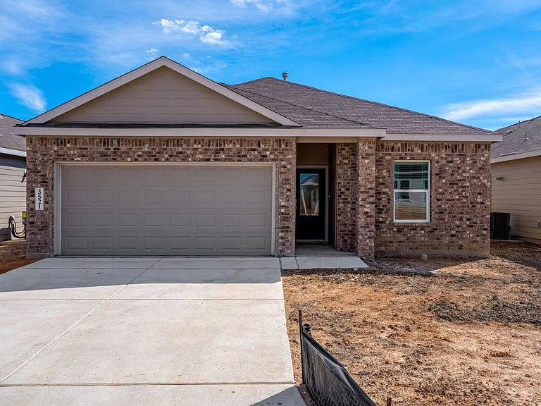3521 Swift Fox Rd — Photo 35