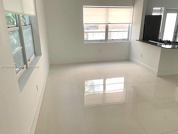 2nd image of 1604 Drexel Ave APT 109