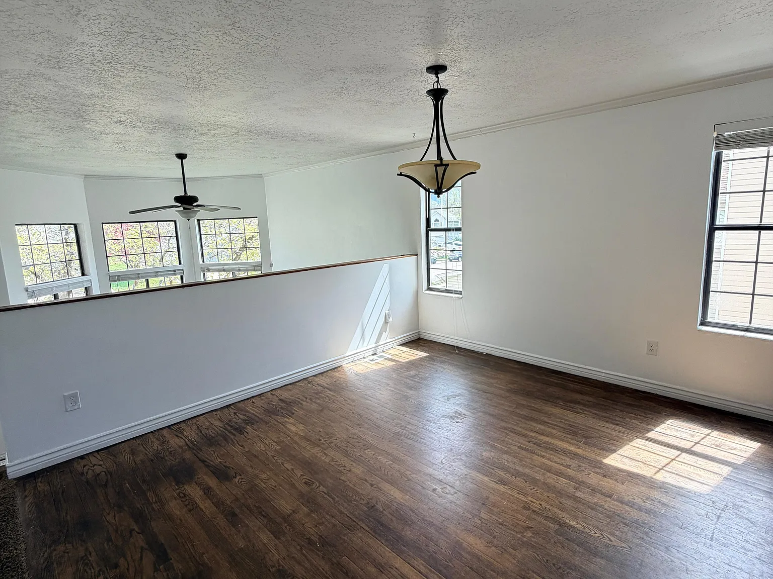 5043 S 1150 E — Photo 4