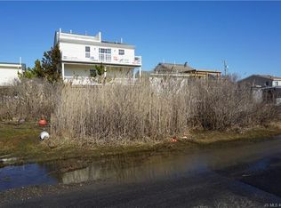 14 Avenue C, Manahawkin, NJ 08050
