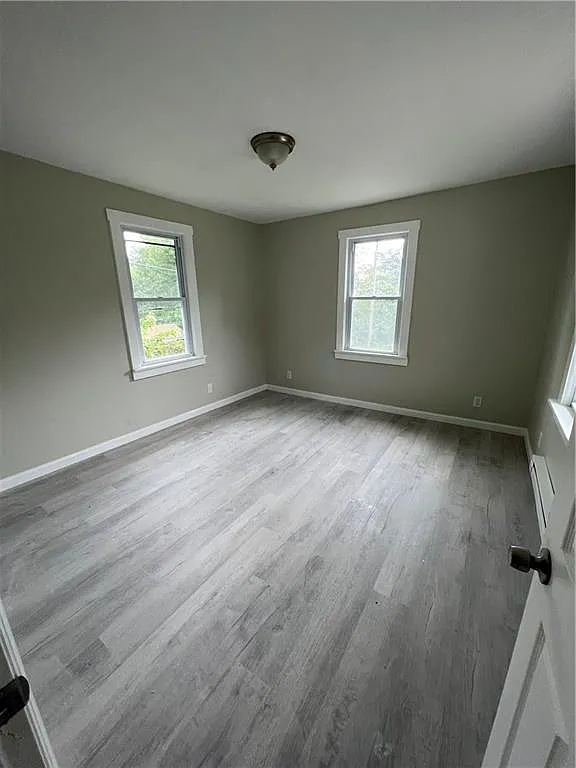 2 bed, $1,900 — Photo 3