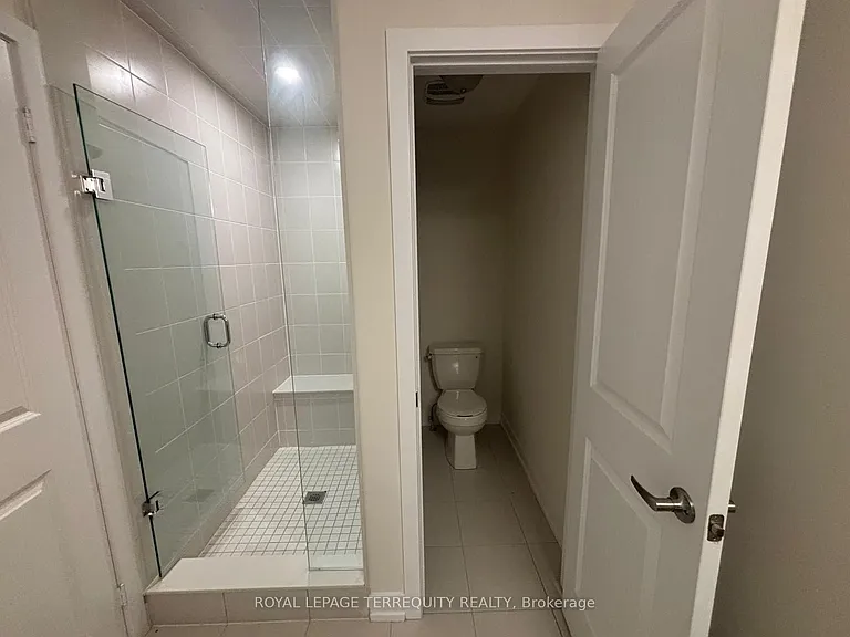 55 Ingersoll Ln — Photo 27