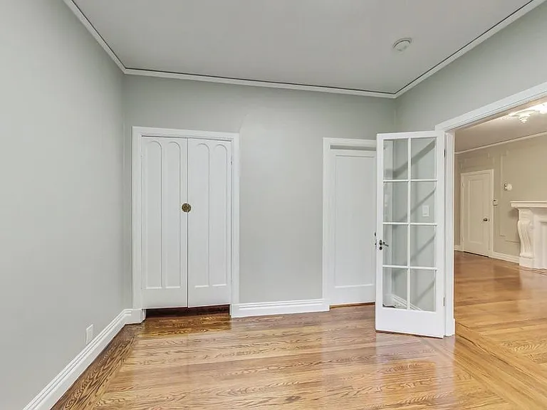 295 Macarthur Blvd #C — Photo 6