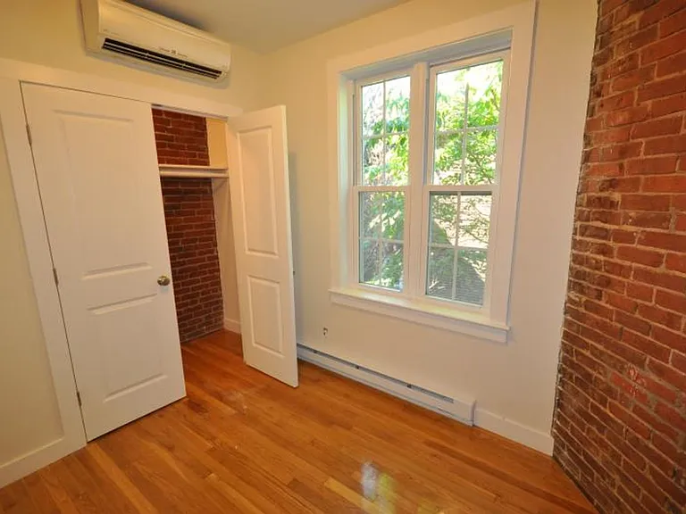 20 Sussex St #1 — Photo 15