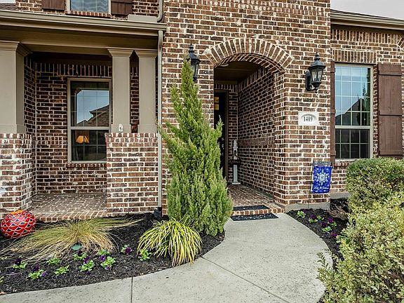 2nd image of 1409 Bluebell Ave