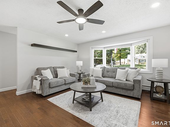 2nd image of 658 Foster Street